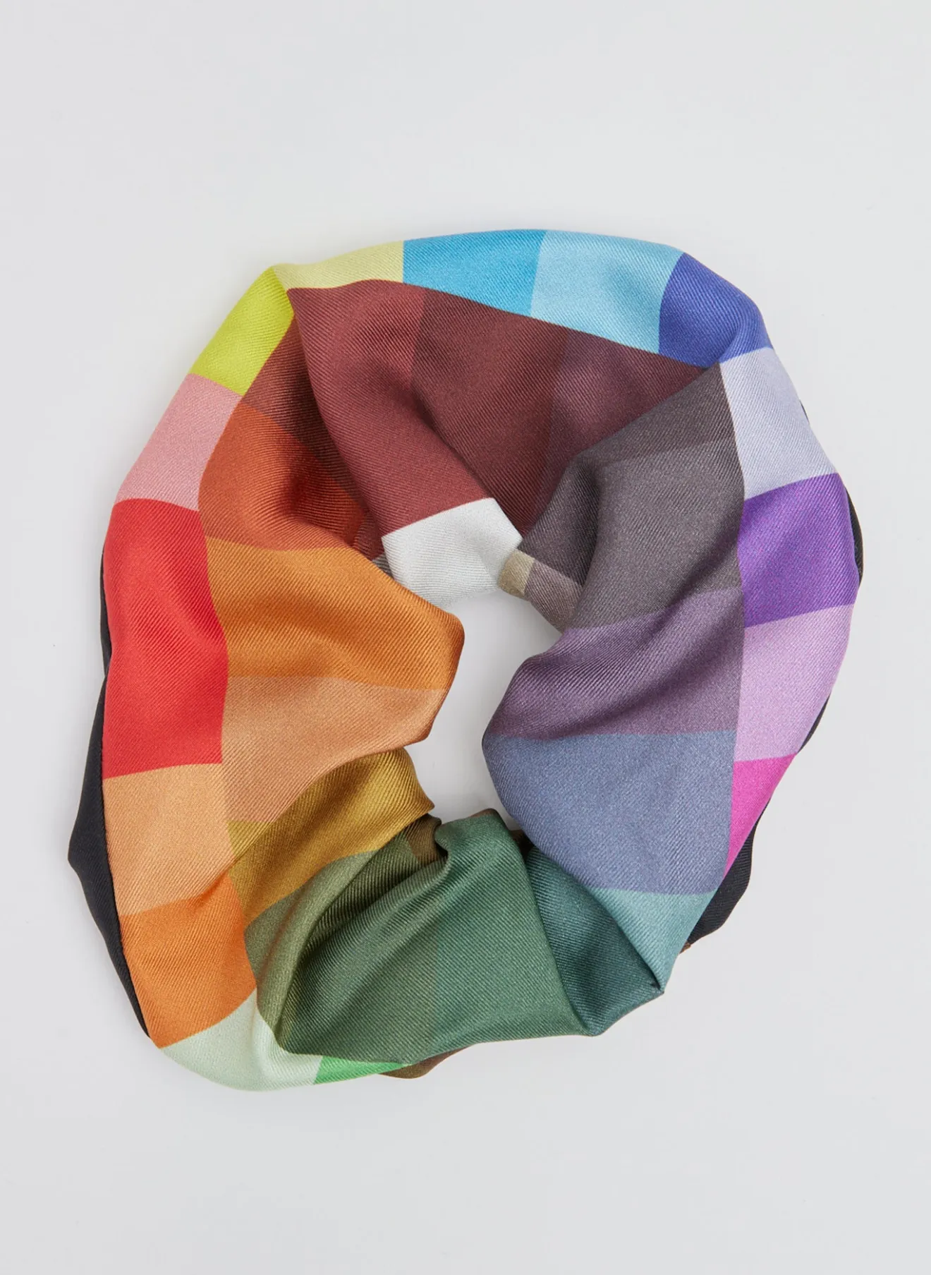 Store Silk Twill Color Wheel Scrunchie Fundamentals