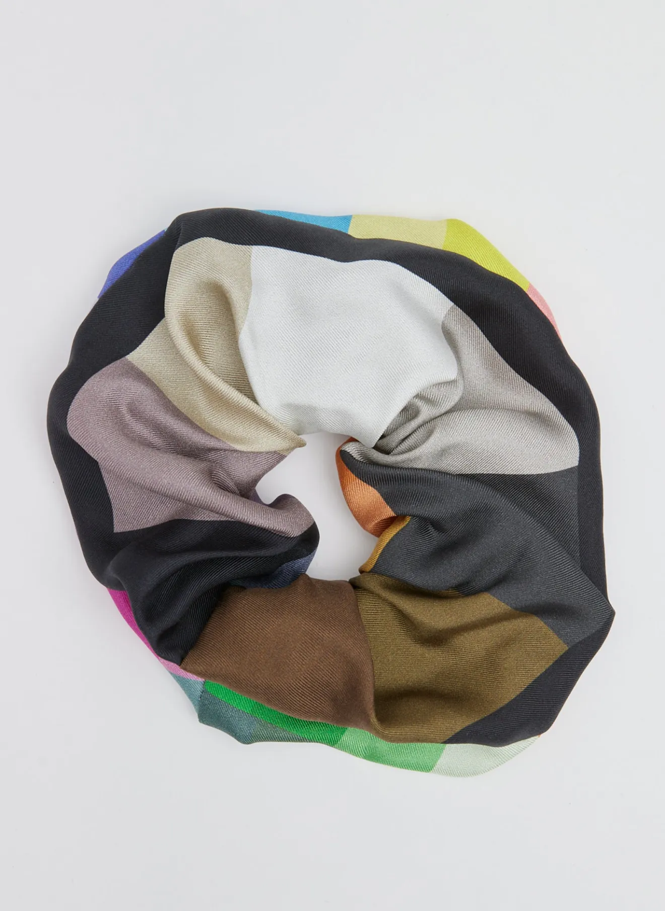 Store Silk Twill Color Wheel Scrunchie Fundamentals